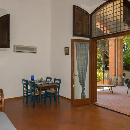I Tigli Apartment *